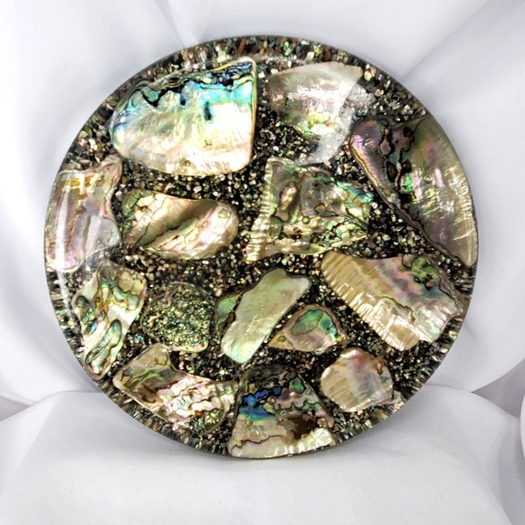 Handcrafted Other - VTG Abalone Shell Round Trivet Black Base 8-Inch Handcrafted Betty's Shells